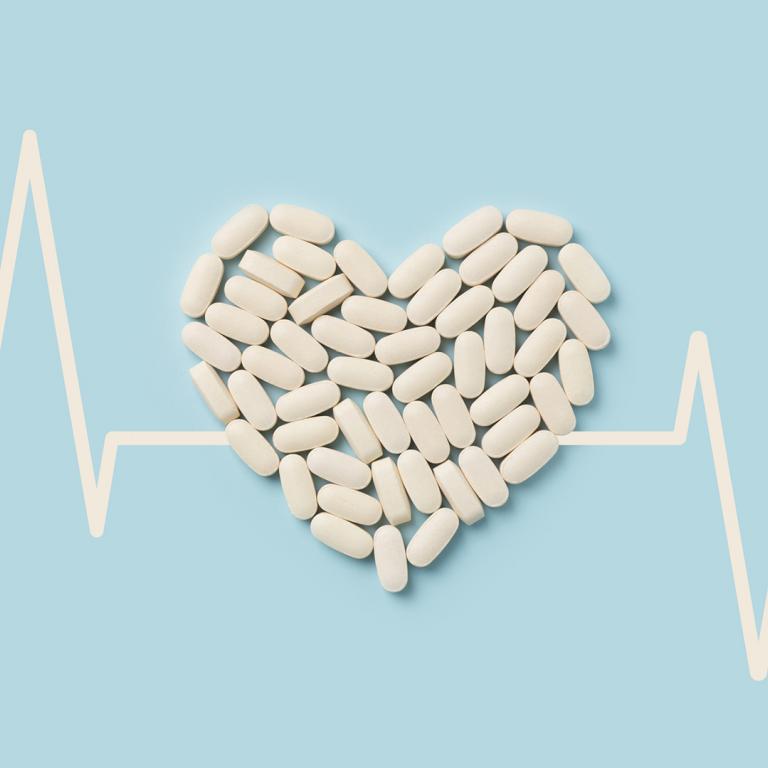 aspirin in a heart shape