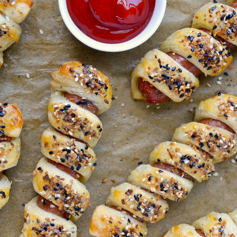 Everything Puff Pastry Pigs in a Blanket