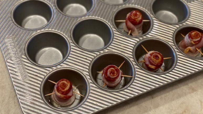 15089 Bacon Roses